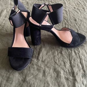 Franco Sarto Black Suede Sandals Size 6